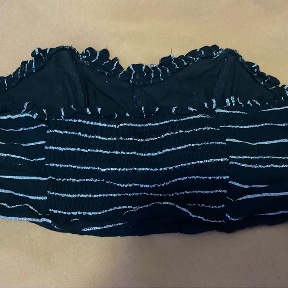 AE American Eagle Outfiters cropped corset top black and white striped - Picture 5 of 5